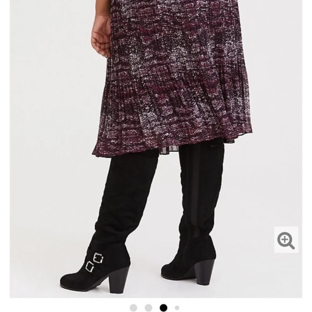 NWT Torrid size 1 snakeskin print midi skirt